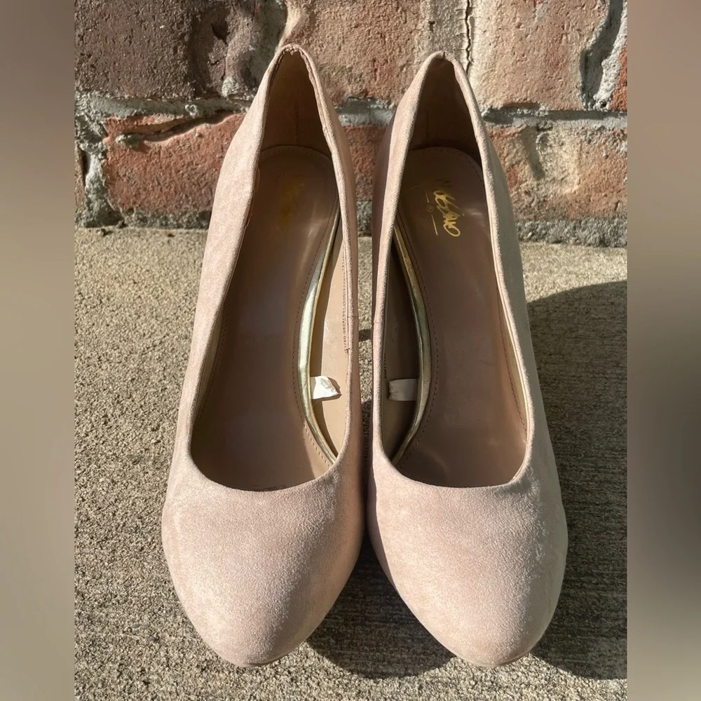 Women’s Mossimo heels size 10
